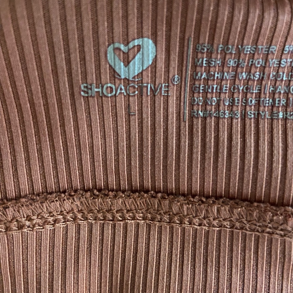 Activewear - Picture 8 of 9